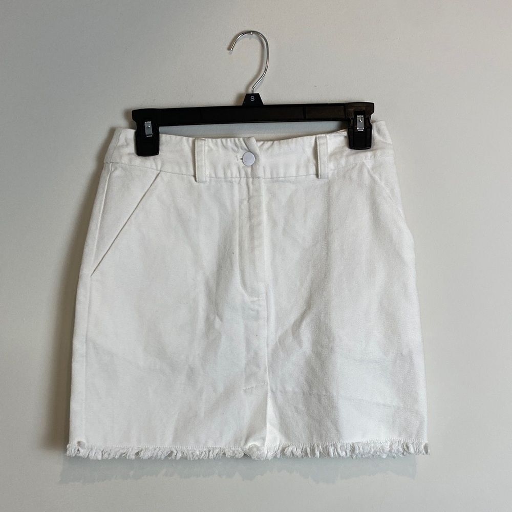 Marie Oliver Textured Picot Cotton White Raw Hem Flat Front Mini Skirt 0
